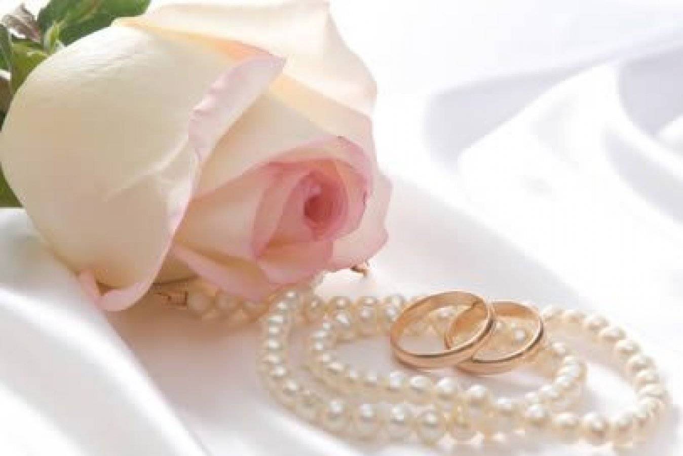 Свадьба 30 лет — какая это свадьба, что подарить, как поздравить с юбилеем?