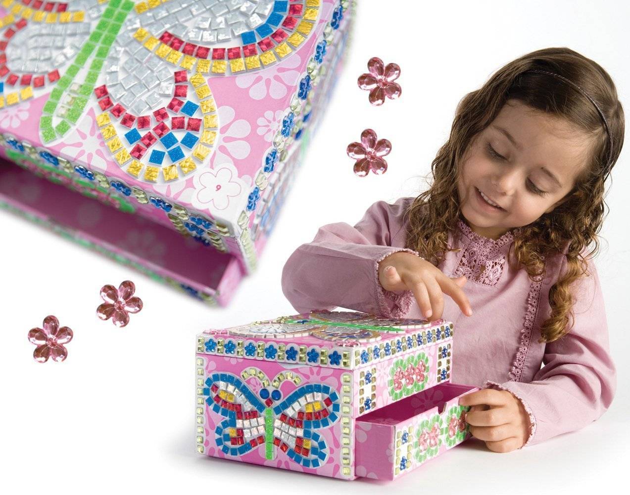 Что подарить девочке на 9 лет: идеи для маленьких разбойниц и принцесс