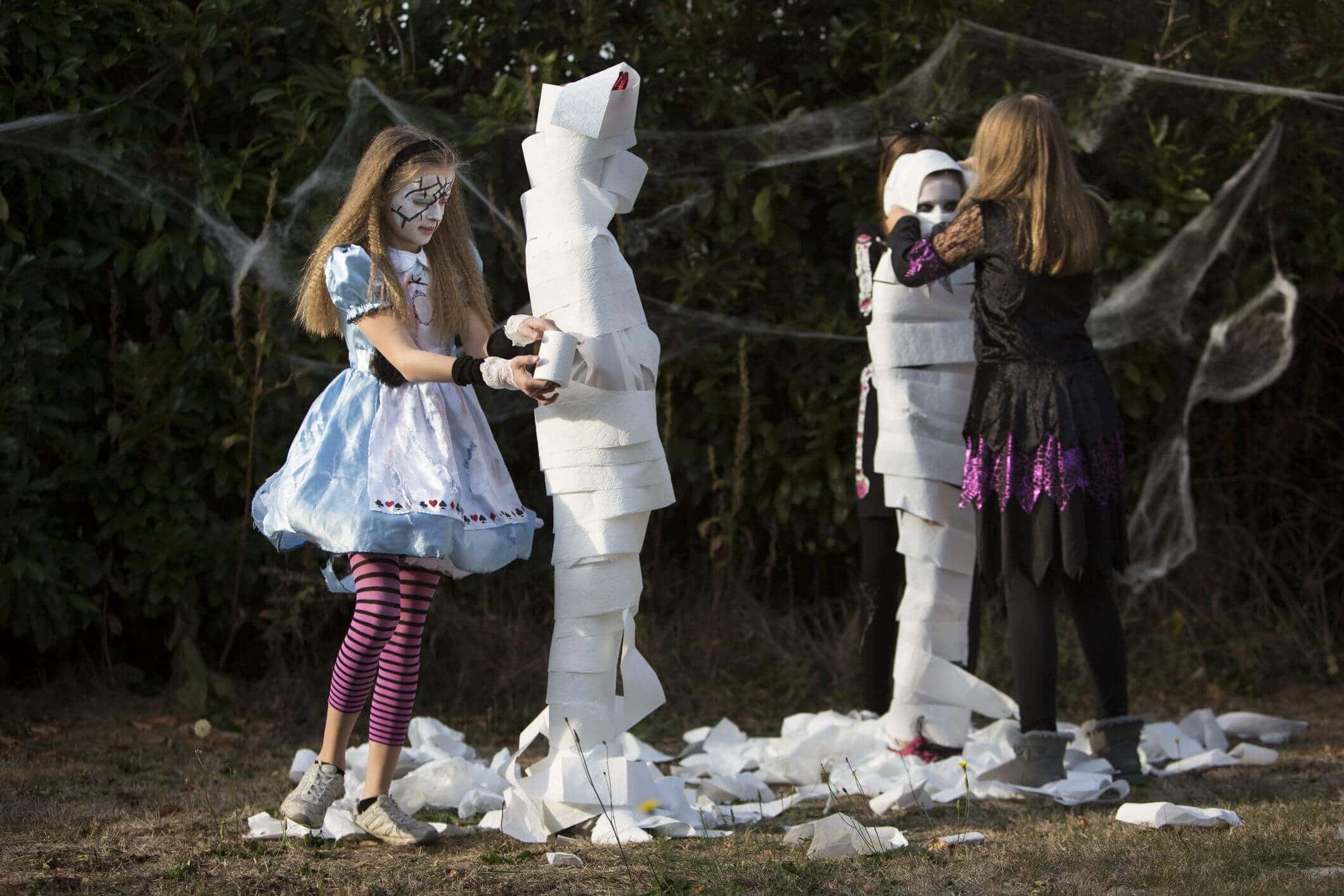 Что такое хэллоуин, что за праздник, какого числа начинается? традиции на хэллоуин: страшные истории, конкурсы для детей и взрослых
