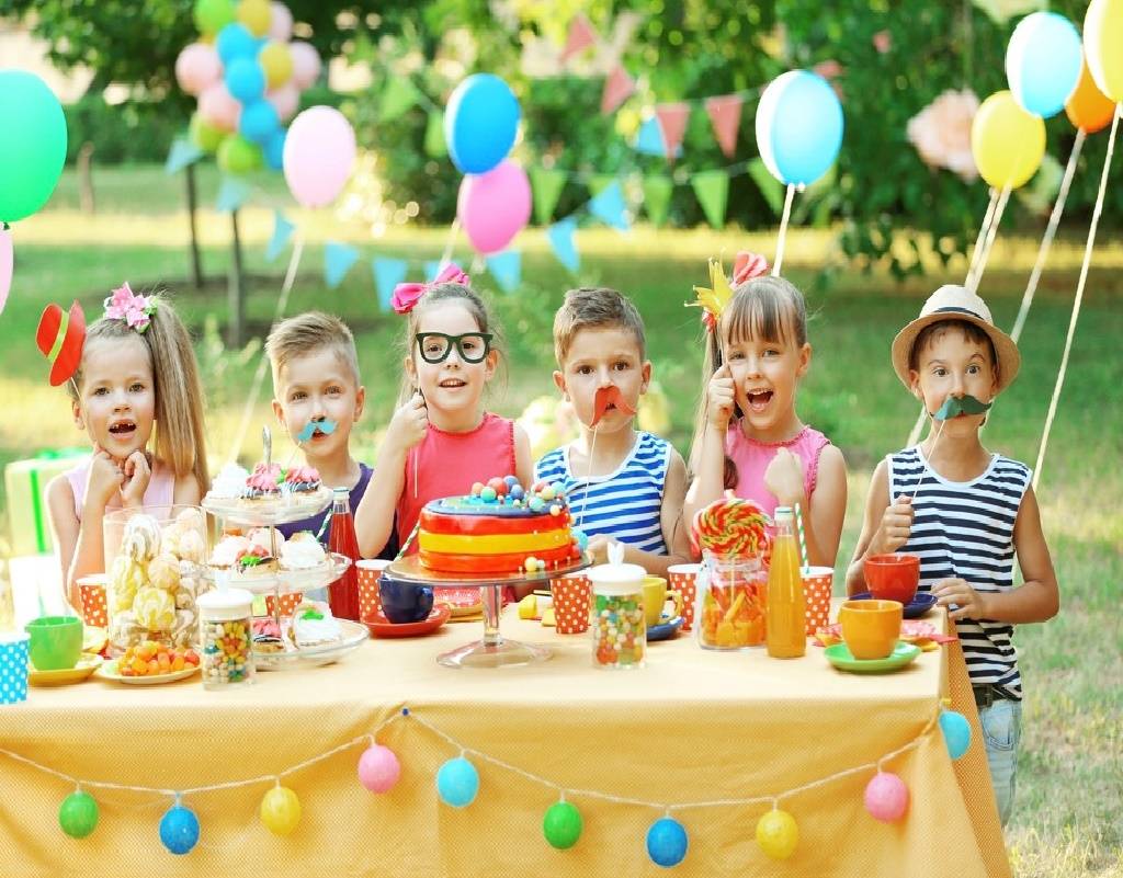 Игры и конкурсы на день рождения для детей 6 и 7 лет (мальчику и девочке)