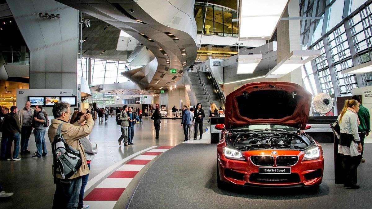 Музей bmw в мюнхене
