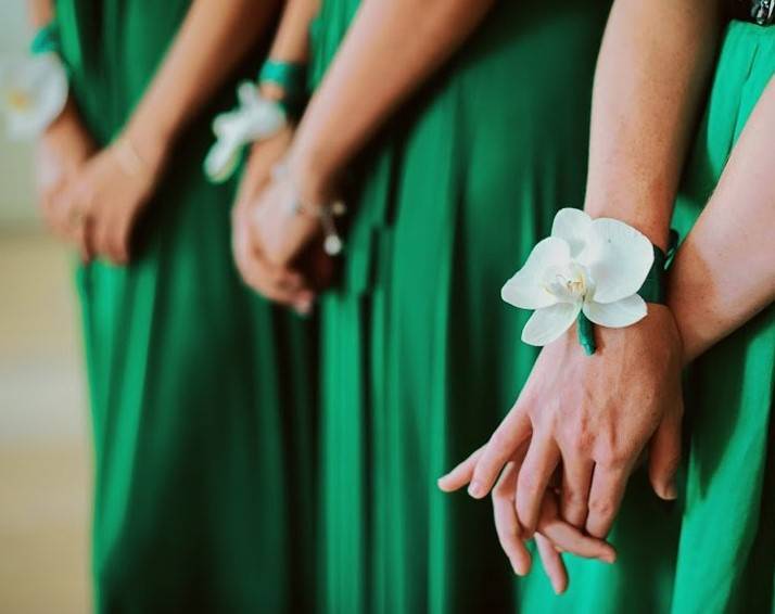 Свадьба в зеленом цвете - весенняя свежесть чувств.
