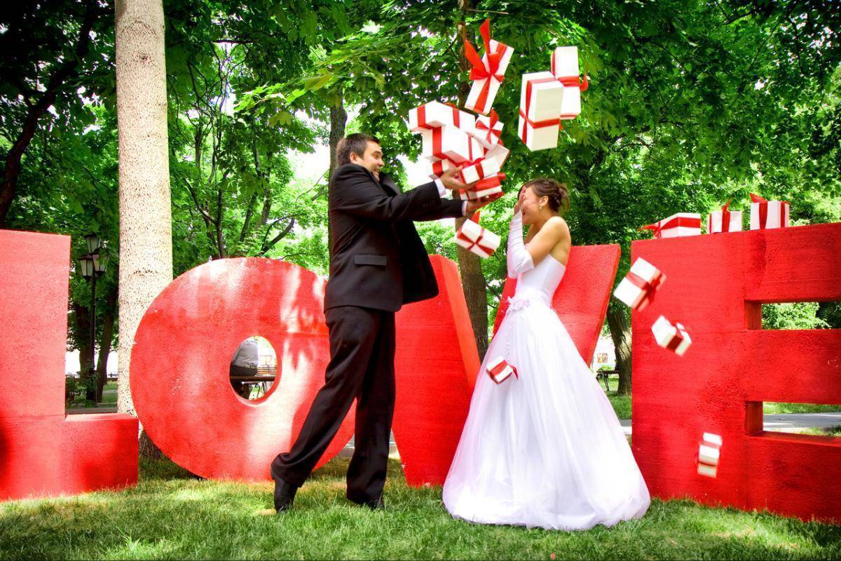 Объемные буквы своими руками — яркие акценты свадебной фотосессии