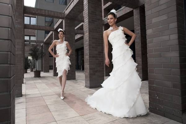 Два неотразимых образа невесты. Свадебные платья-трансформеры
