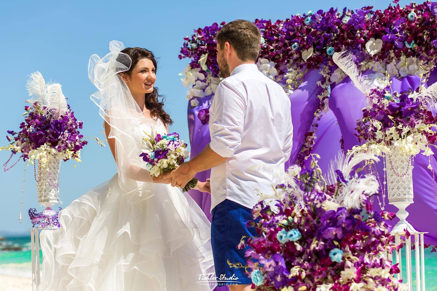 Свадьба в фиолетовом цвете — волшебство любви