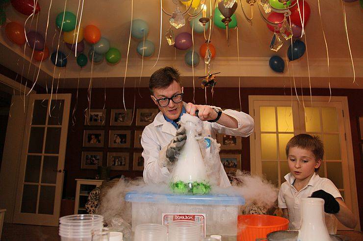 Детские шоу в научном стиле! необычный день рождения ребенка с настоящими химическими и физическими чудесами – что может быть более необычным и фееричным?! - презентация