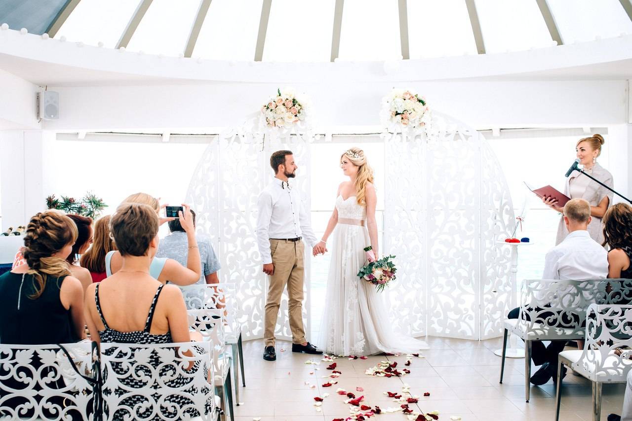 Как провести свадьбу: 5 советов экономным невестам