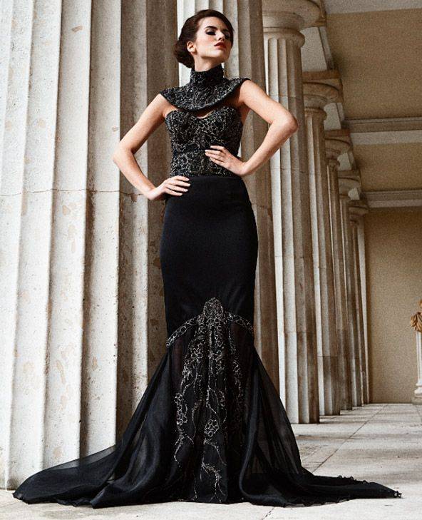Шедевр мировой моды — маленькое черное платье