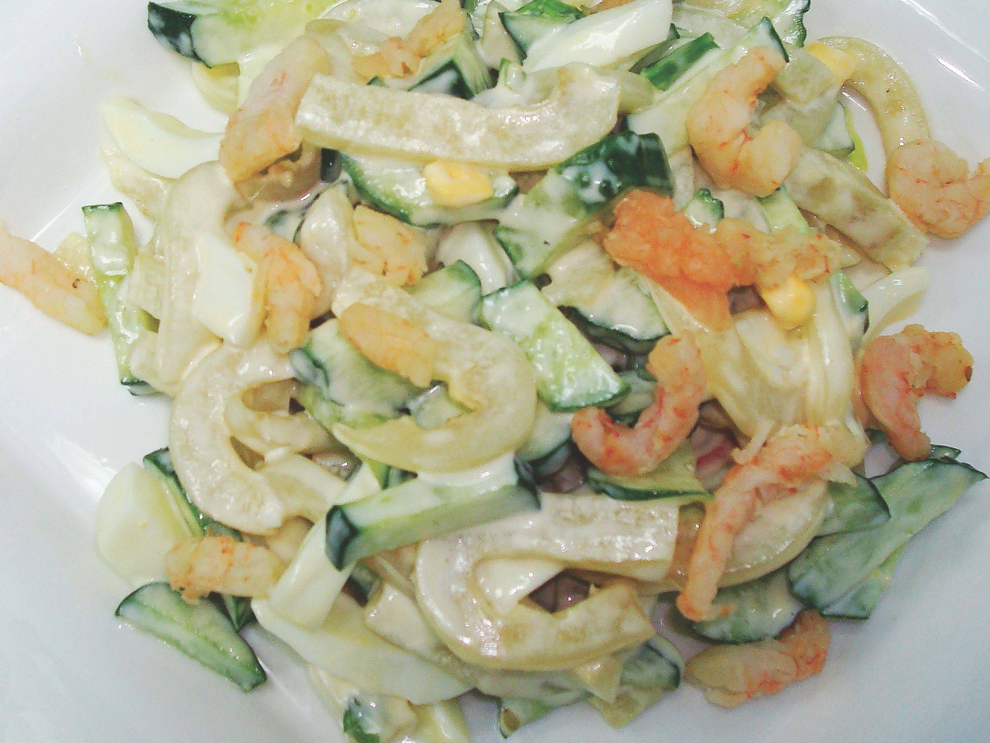 Салаты с креветками — простые и вкусные рецепты