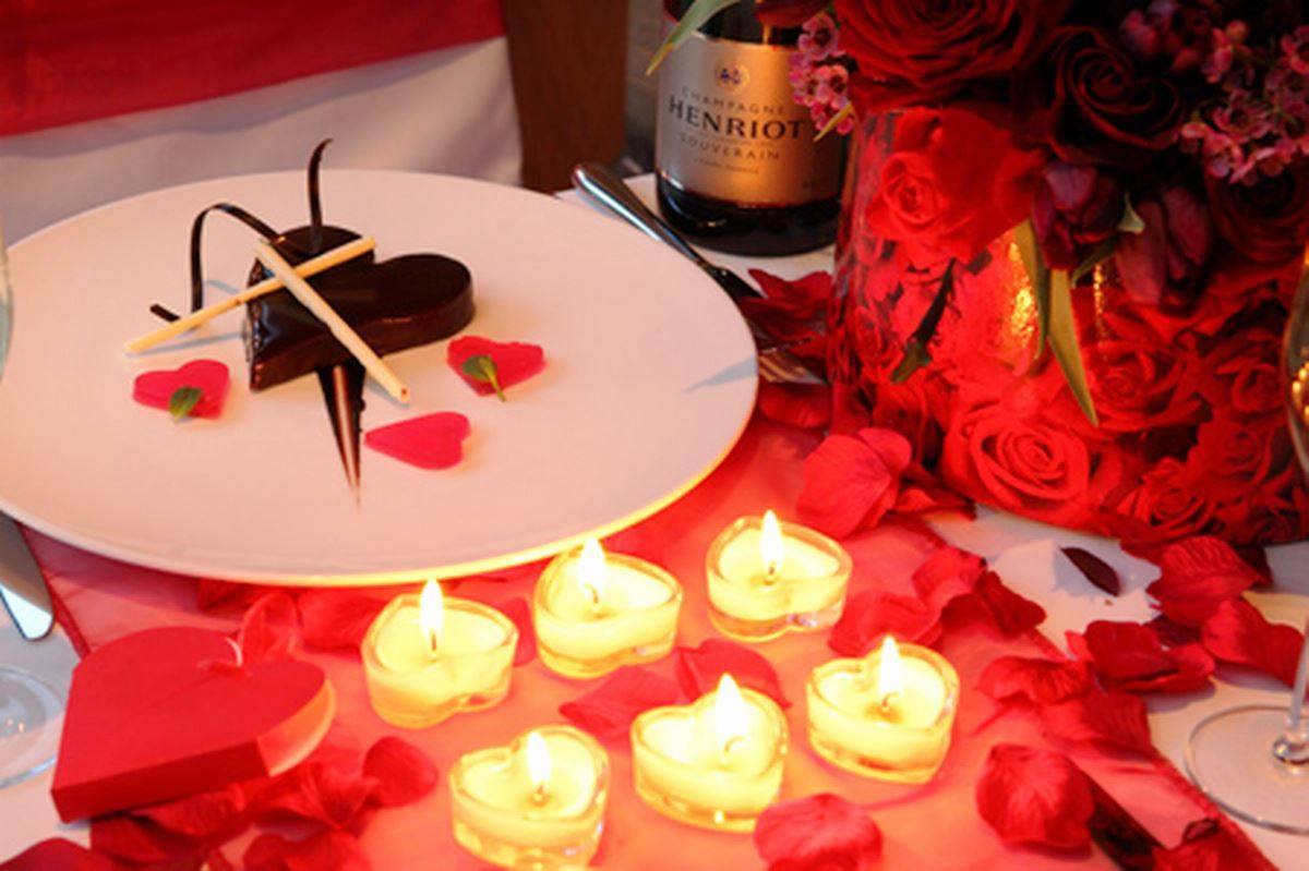 Романтический вечер на двоих на 14 февраля 2022. как организовать праздник на день влюбленных