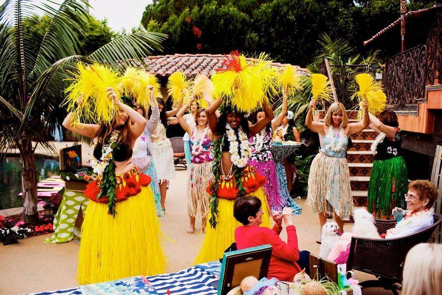 Гавайская вечеринка — костюмы своими руками