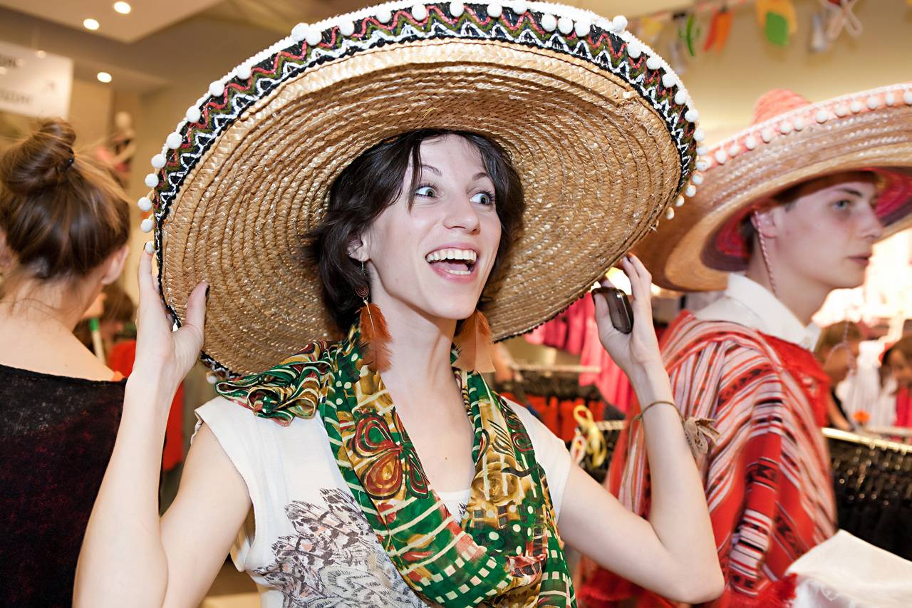 Вечеринка в стиле «мексиканская фиеста»: приглашения и декор