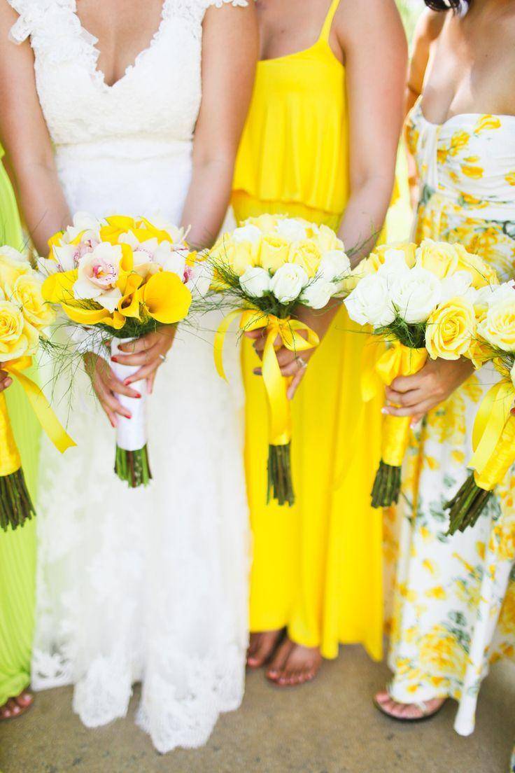 Желтая свадьба — позитивное настроение на всю семейную жизнь