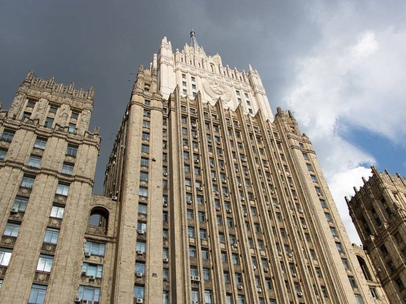История строительства и архитектура здания мгу – высотного дома сталинской эпохи
