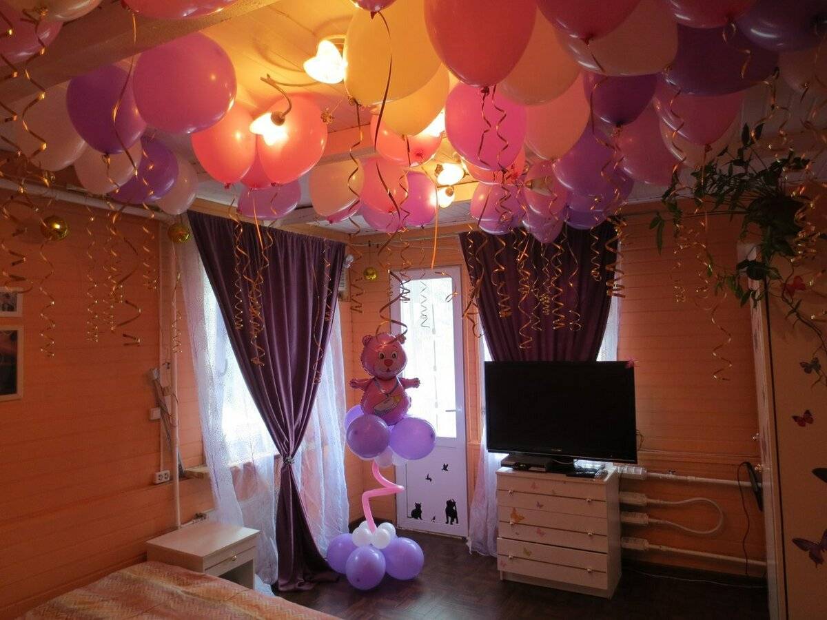 Как необычно украсить комнату воздушными шарами - 13 идей украшения комнаты шарами к разным случаям