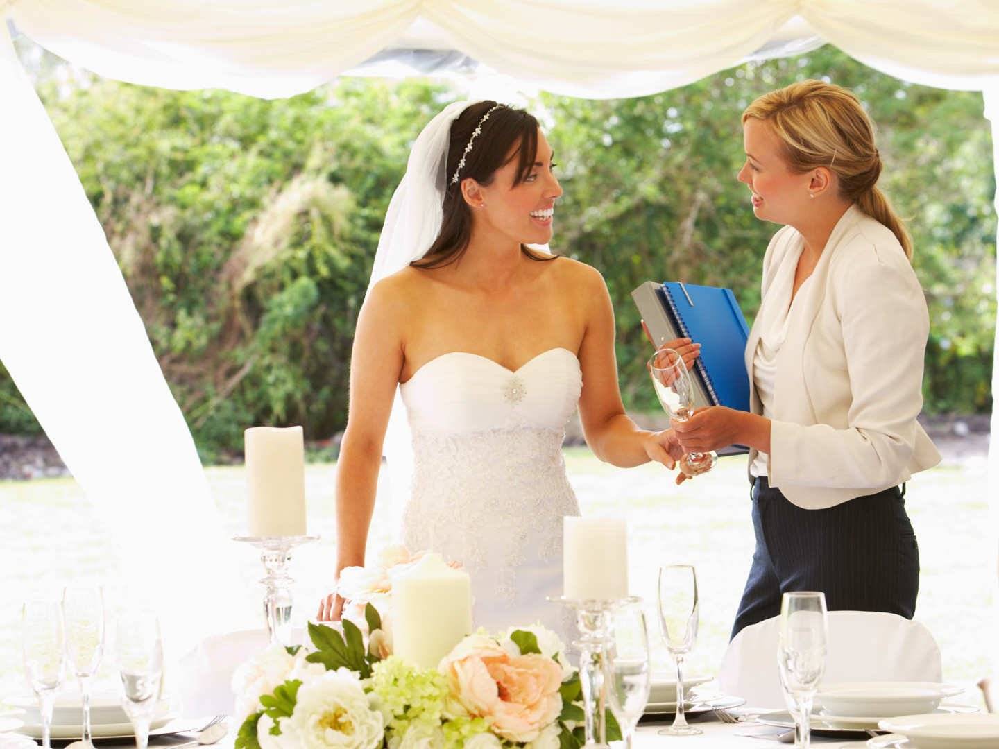 Свадебный распорядитель — талантливый дирижер вашего праздника