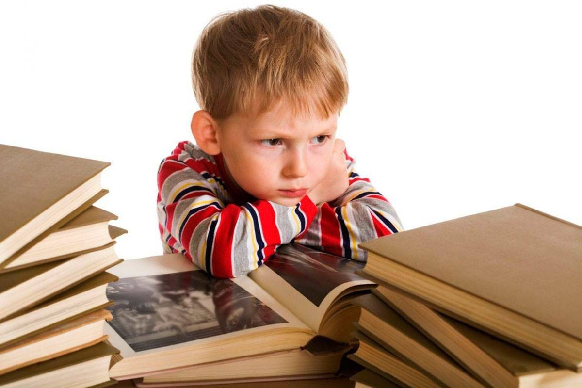 Компьютер или чтение книг, что полезнее для детей?
