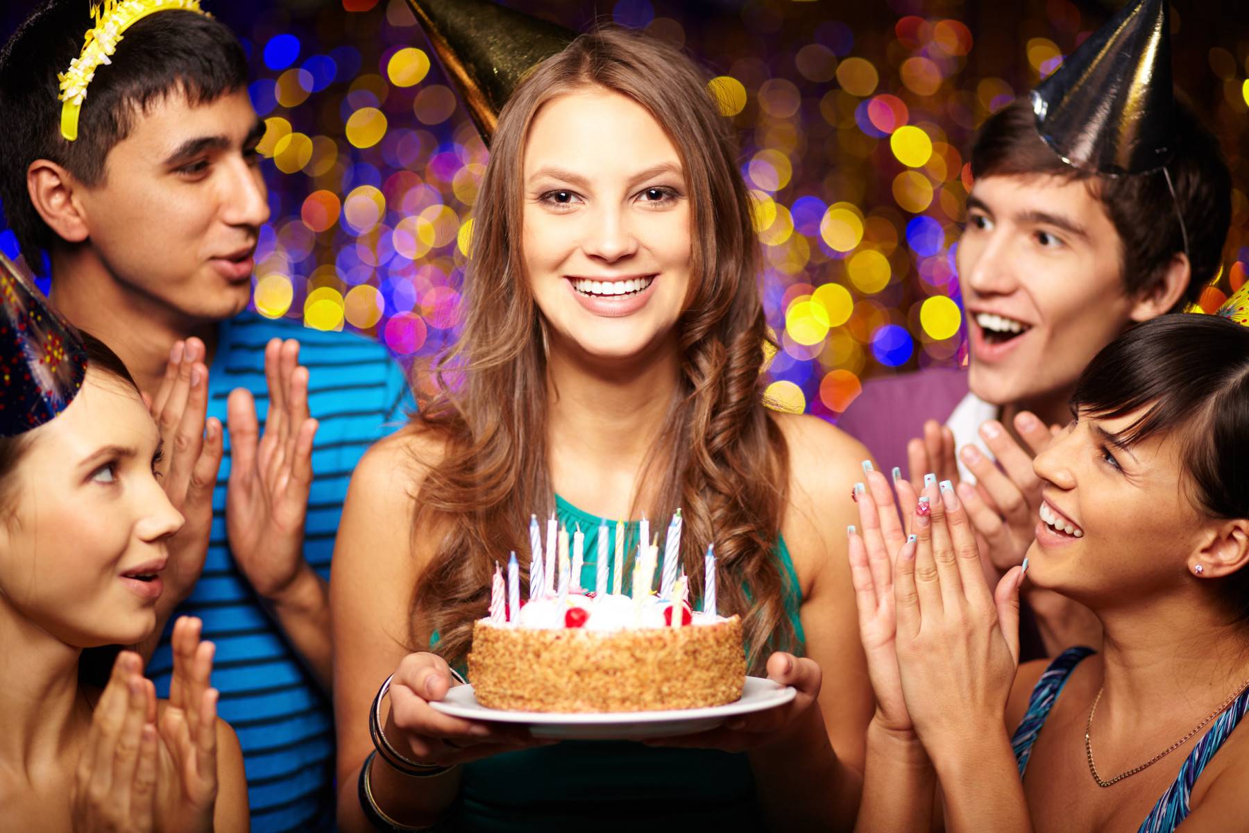 Как весело и незабываемо отметить день рождения? где отметить день рождения 25, 30 лет?