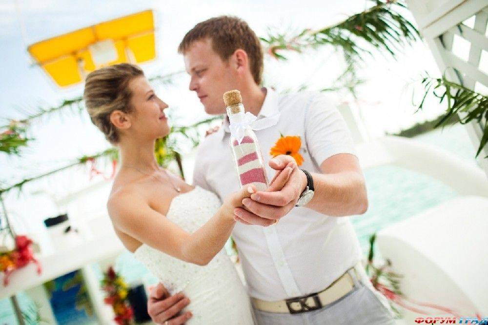 Песочная церемония на свадьбе — слияние двух судеб навсегда