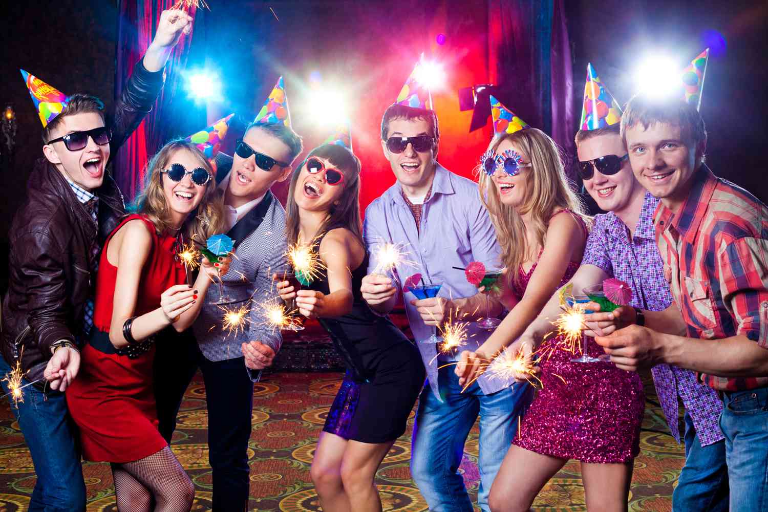10 идей для тематической вечеринки летом — как необычно провести праздник