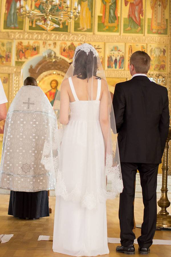Венчание Какого Цвета Платье