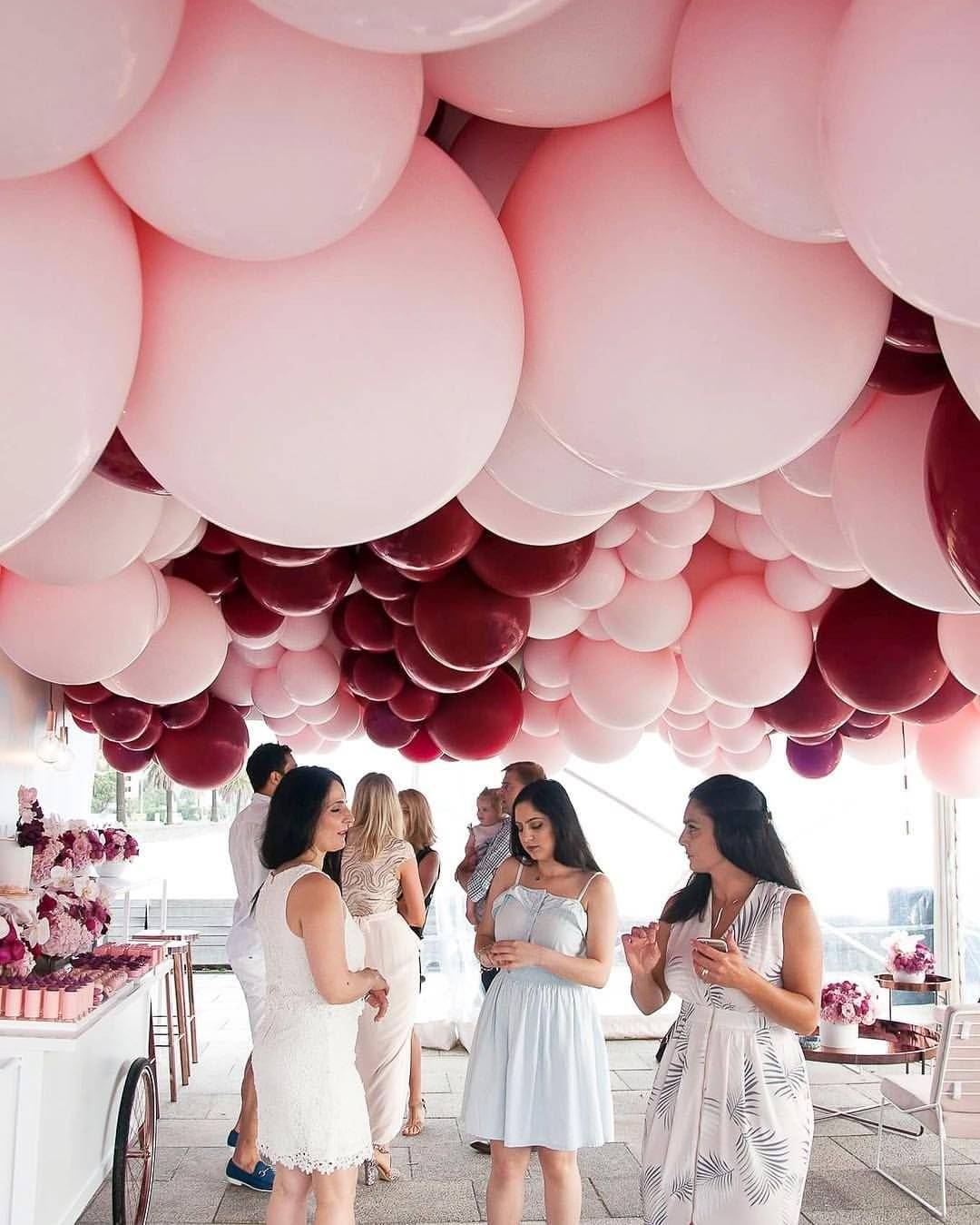 Украшение зала шарами на свадьбу: фото оформления своими руками