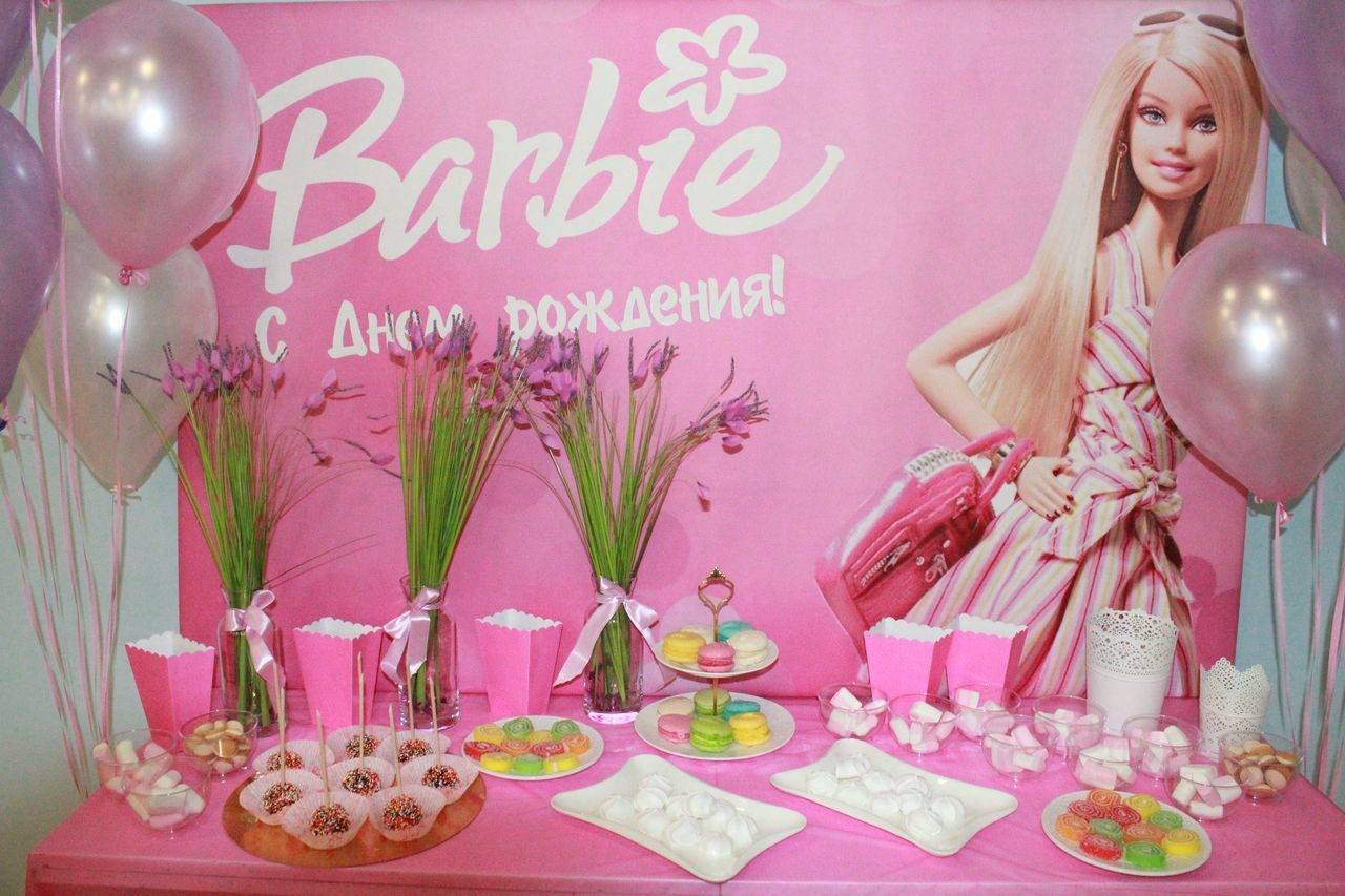 Одноразовая посуда и декор для оформления праздника, дня рождения в стиле барби (barbie)