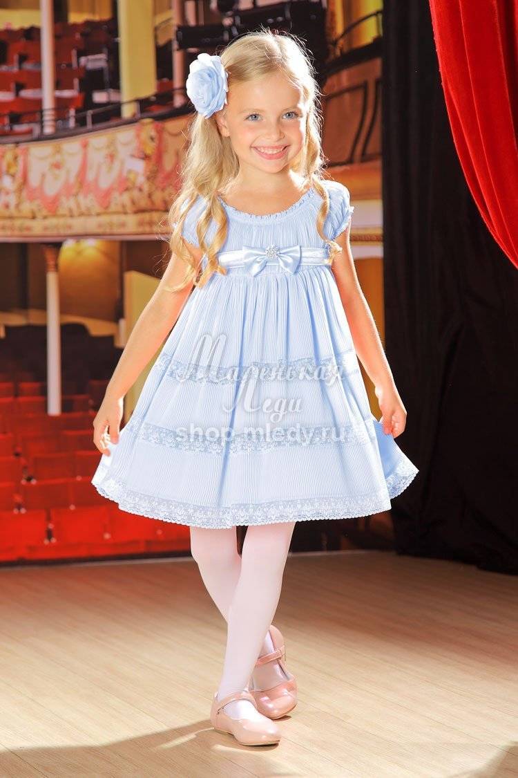 Платье для выпускного: готовим маленькую принцессу к первому балу