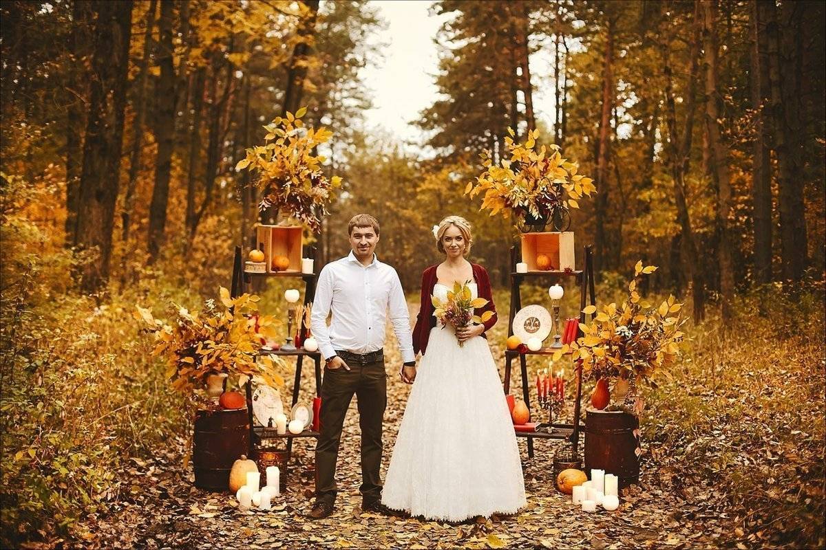 Свадьба осенью: оформляем банкетную площадку