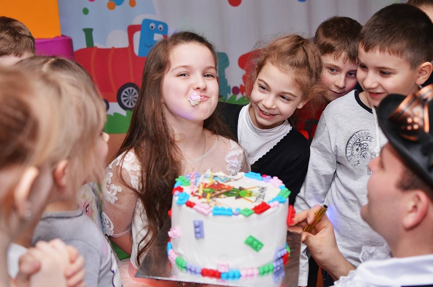 Популярные конкурсы и развлечения на первый 10 летний юбилей ребенка