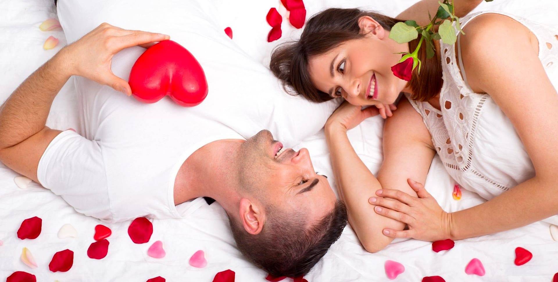 Сюрприз для любимого мужчины на 14 февраля — чем удивить вторую половинку?
