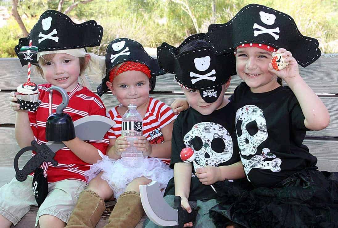 Пошалим? Как устроить пиратскую вечеринку для детей