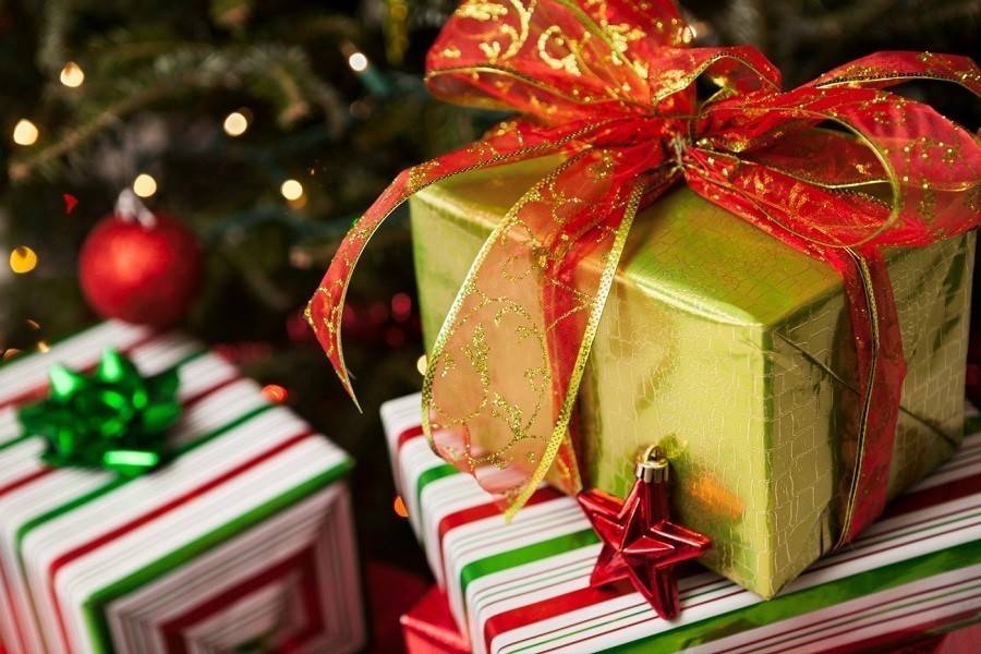 Что подарить сотрудникам на новый год - 200 идей новогодних подарков для сотрудников и сотрудниц компании