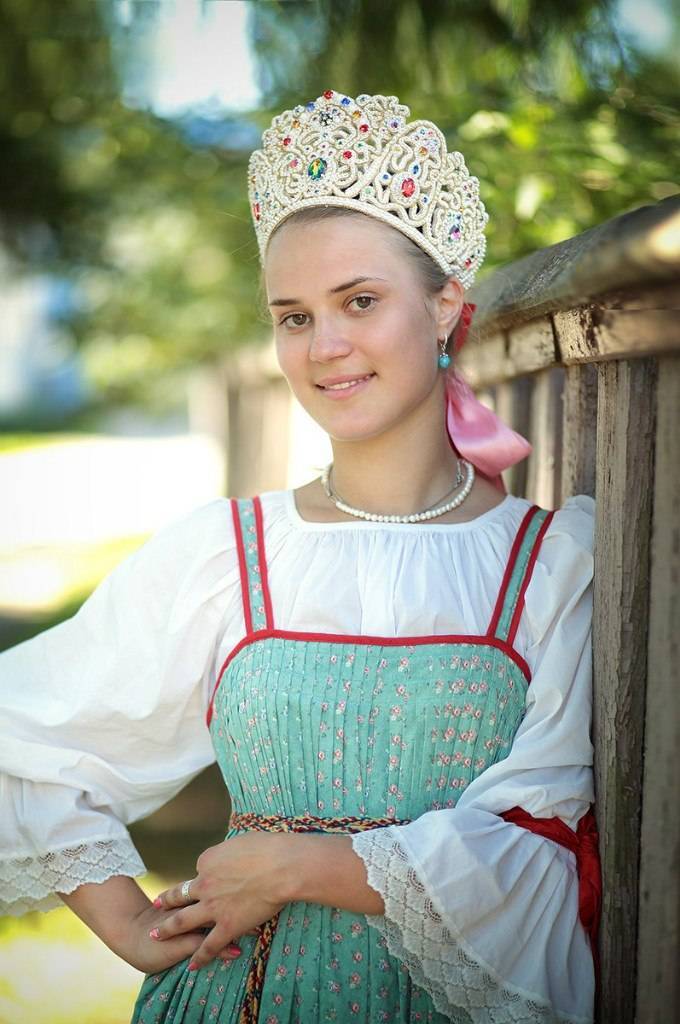 Что нужно знать о традиционном русском наряде