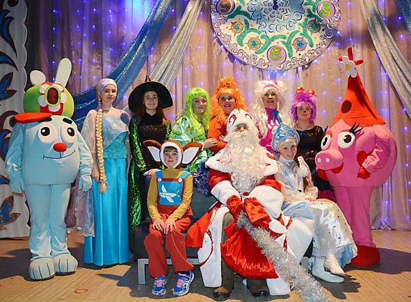 Сценарий новогоднего представления для детей "Как Барбоскины Новый год спасали"