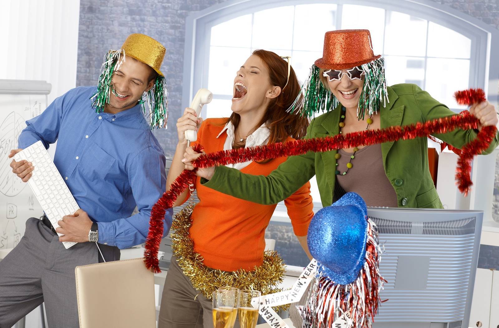 Развлечения на Новый год, или Несколько конкурсов, способных развеселить гостей
