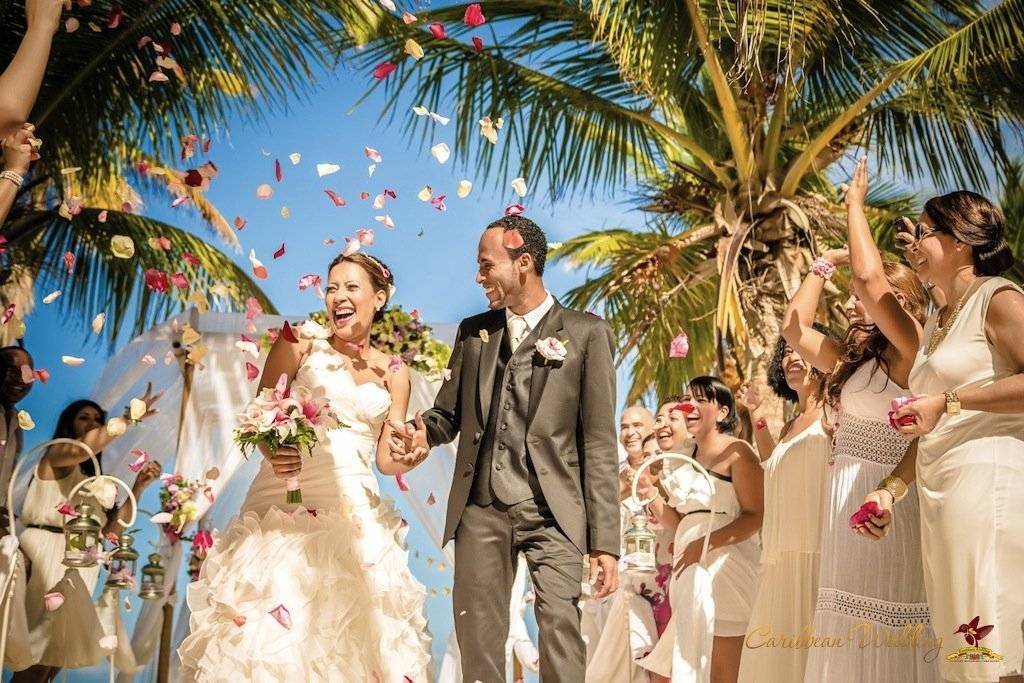 Свадьба в Доминикане: символическое и официальное торжество